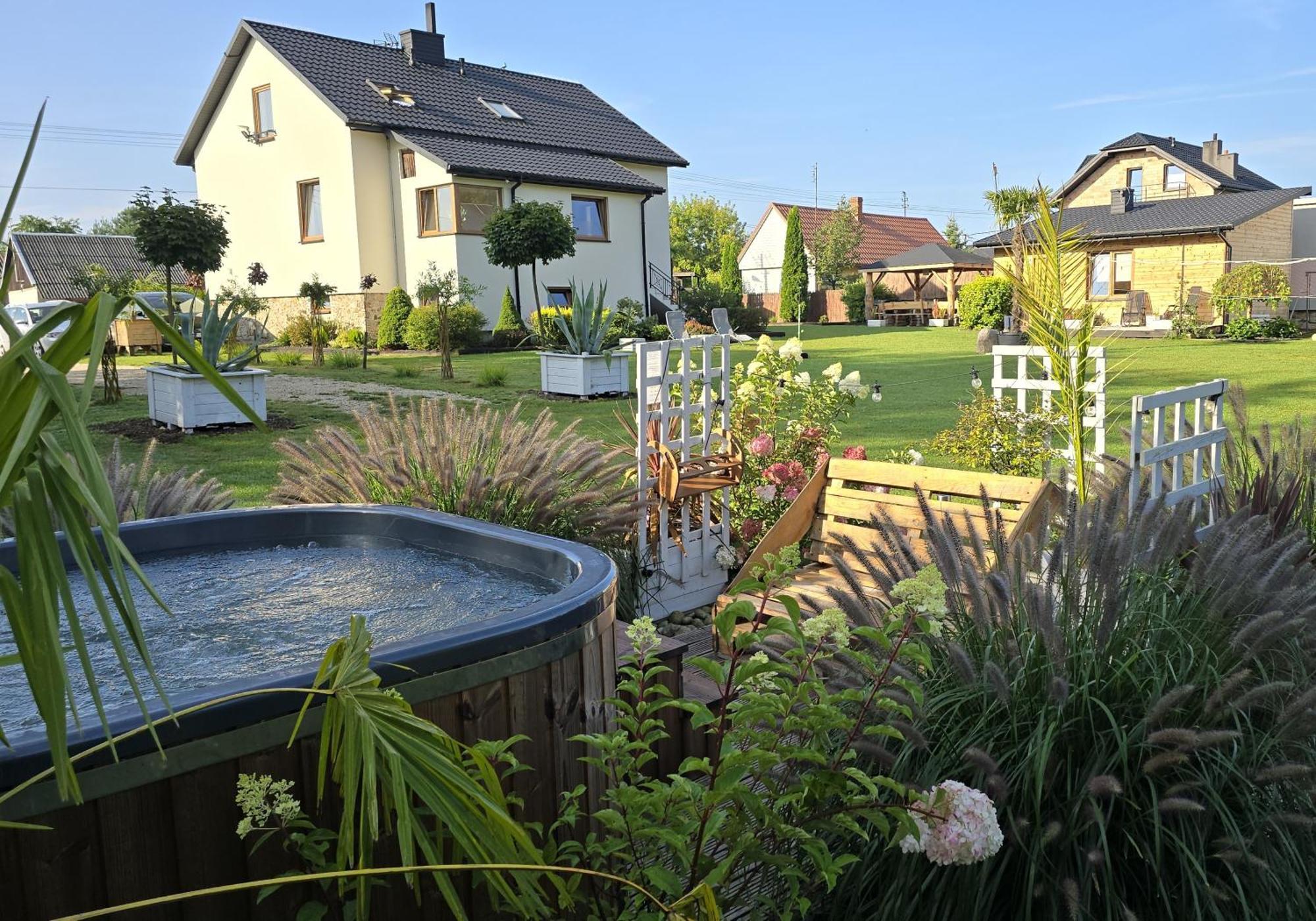 Vip Village Las Woda Rower - Podgrzewany Basen, Balia, Sauna Miedzierza Екстер'єр фото