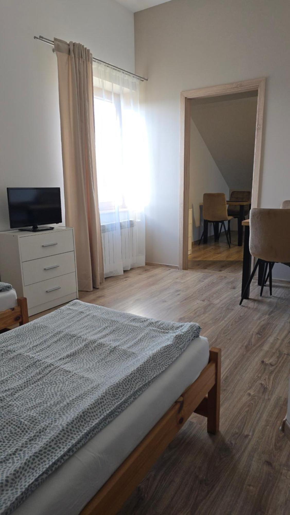 Vip Village Las Woda Rower - Podgrzewany Basen, Balia, Sauna Miedzierza Екстер'єр фото